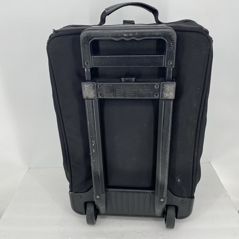 Briggs & Riley Baseline Black 22” Rolling Duffle Bag - Picture 5 of 15
